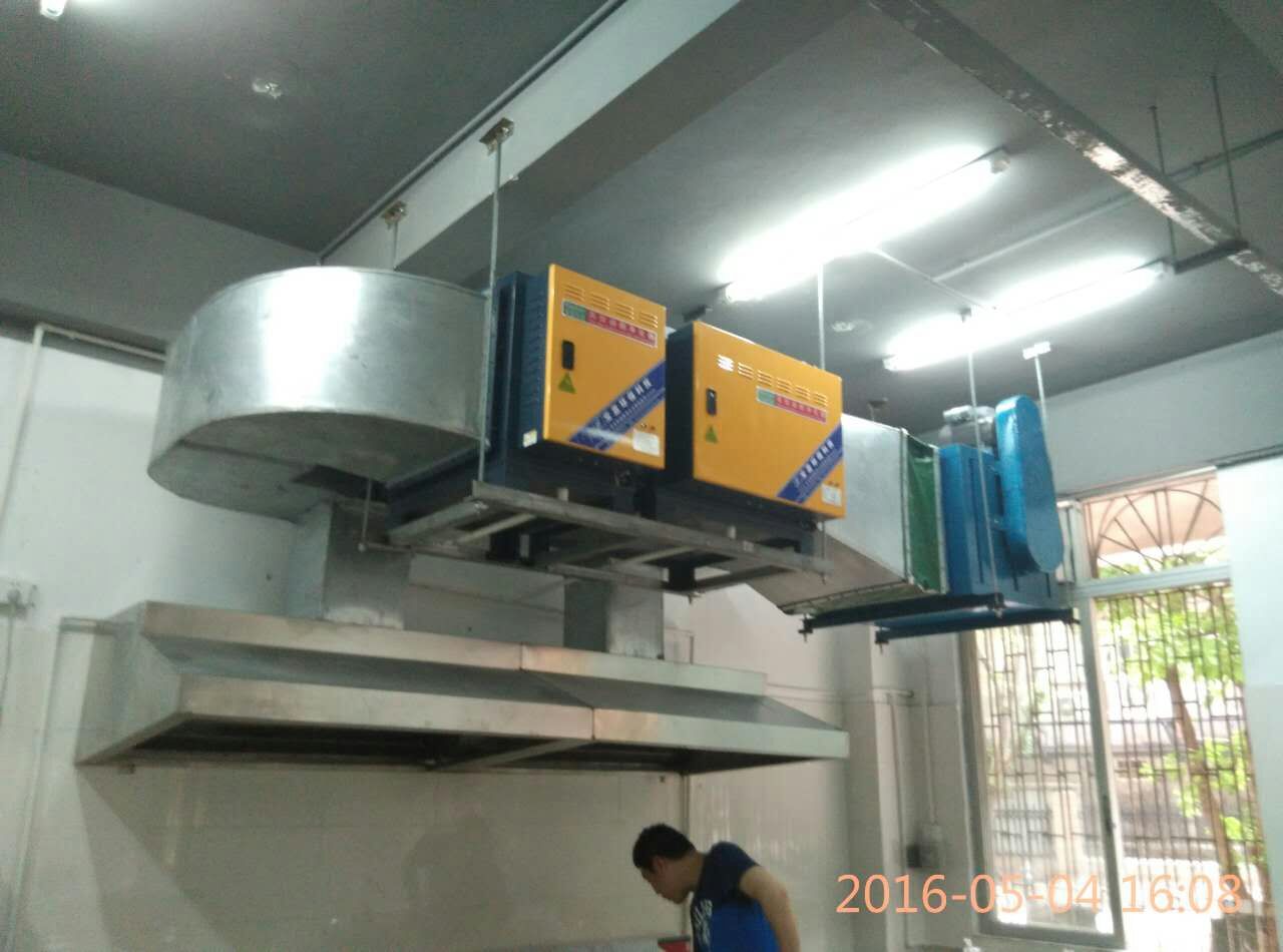 供应广州油烟净化器 厨房油烟净化器高清图片 高清大图