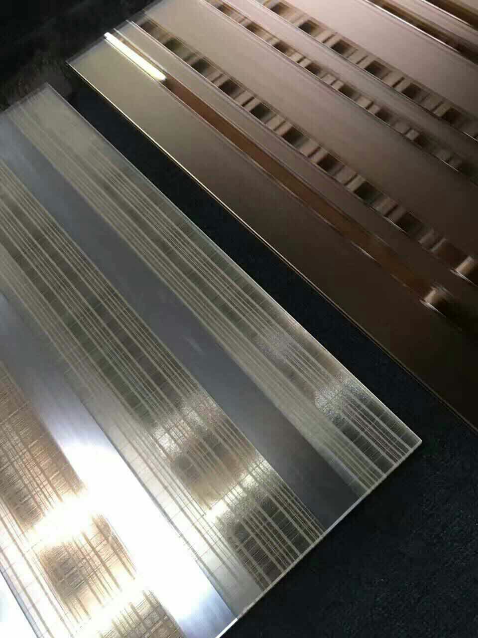 上海唯妙-高档拉丝玻璃-拉丝镜子